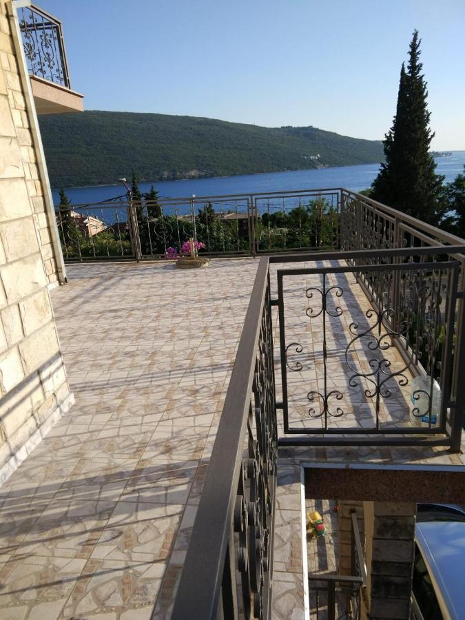 Vila Corovic Kumbor Buitenkant foto