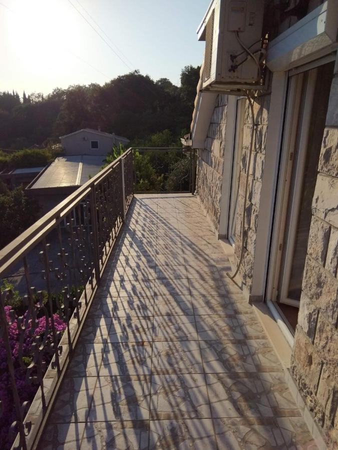 Vila Corovic Kumbor Buitenkant foto
