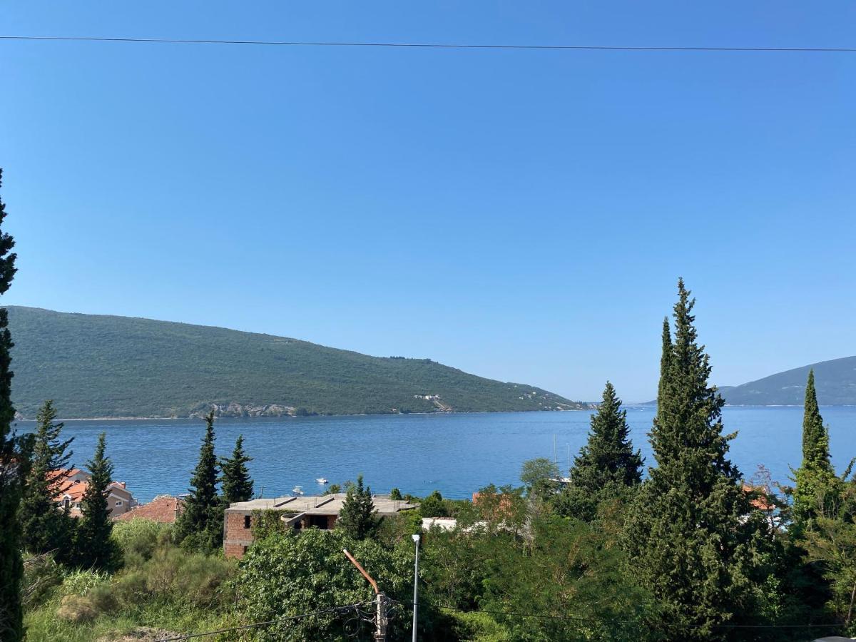 Vila Corovic Kumbor Buitenkant foto
