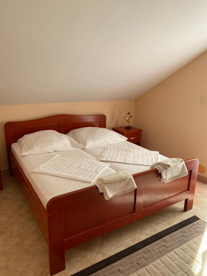 Vila Corovic Kumbor Kamer foto