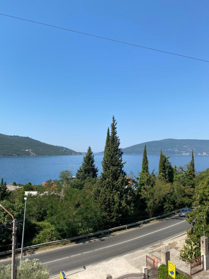 Vila Corovic Kumbor Buitenkant foto