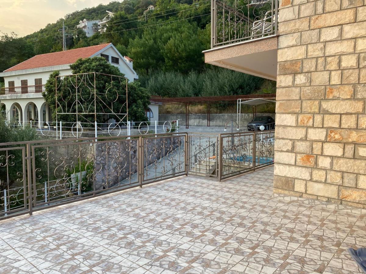 Vila Corovic Kumbor Buitenkant foto