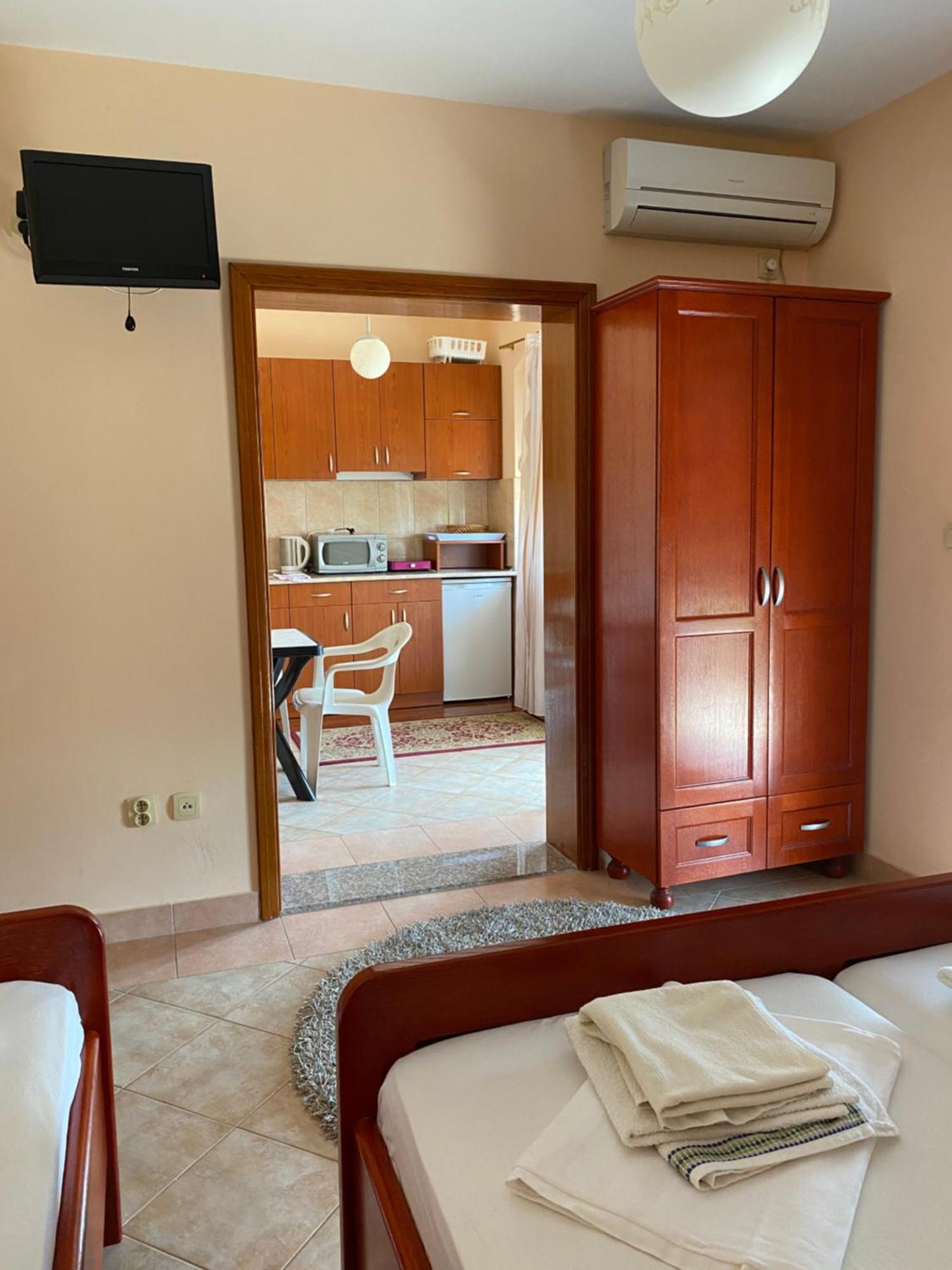 Vila Corovic Kumbor Kamer foto